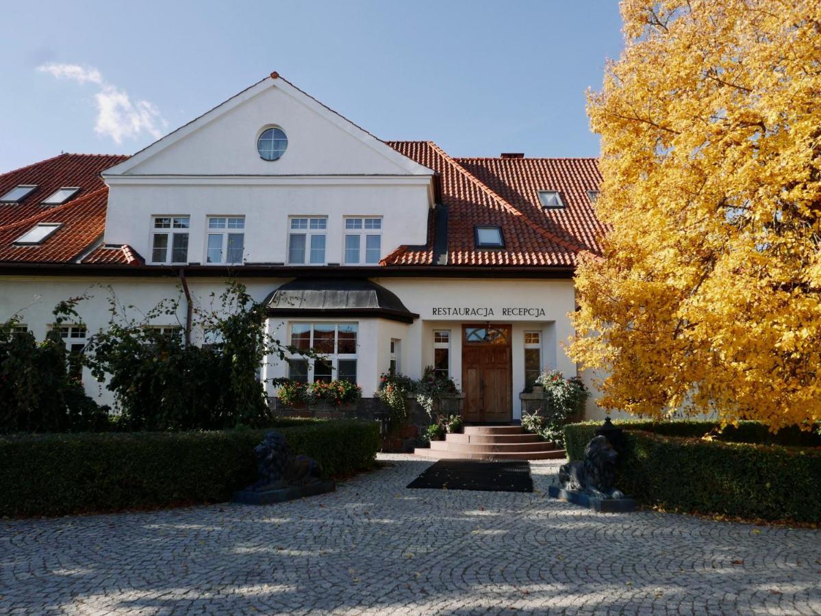 Dworek Romanowski Sulowo  Kültér fotó